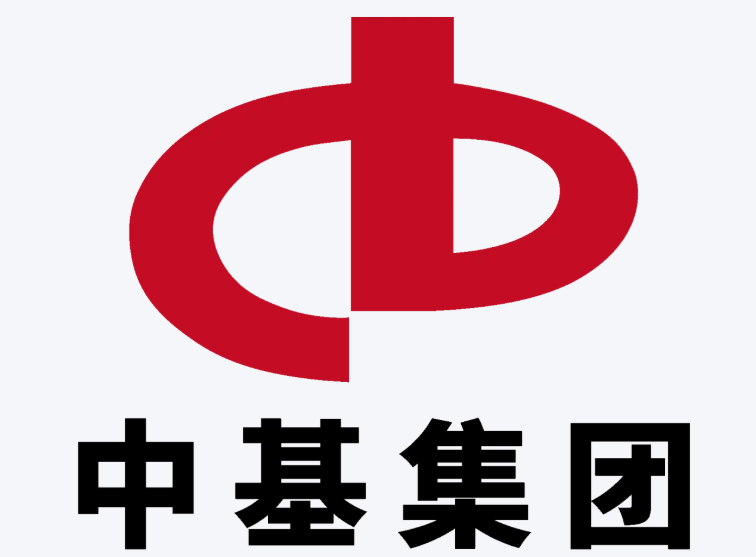 中基石化公司标志，现代化化工设施，企业标识，工业环境